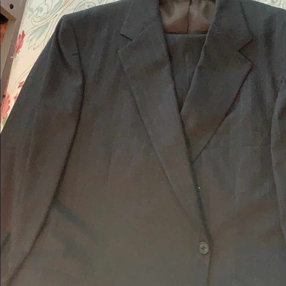 Men’s dark grey w/blue pinstripes taylored suit